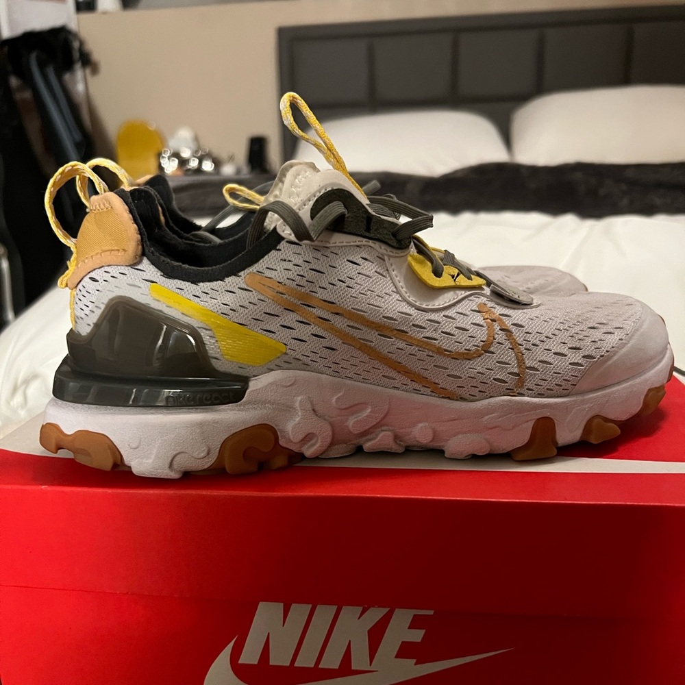 Nike Honeycomb Reacts